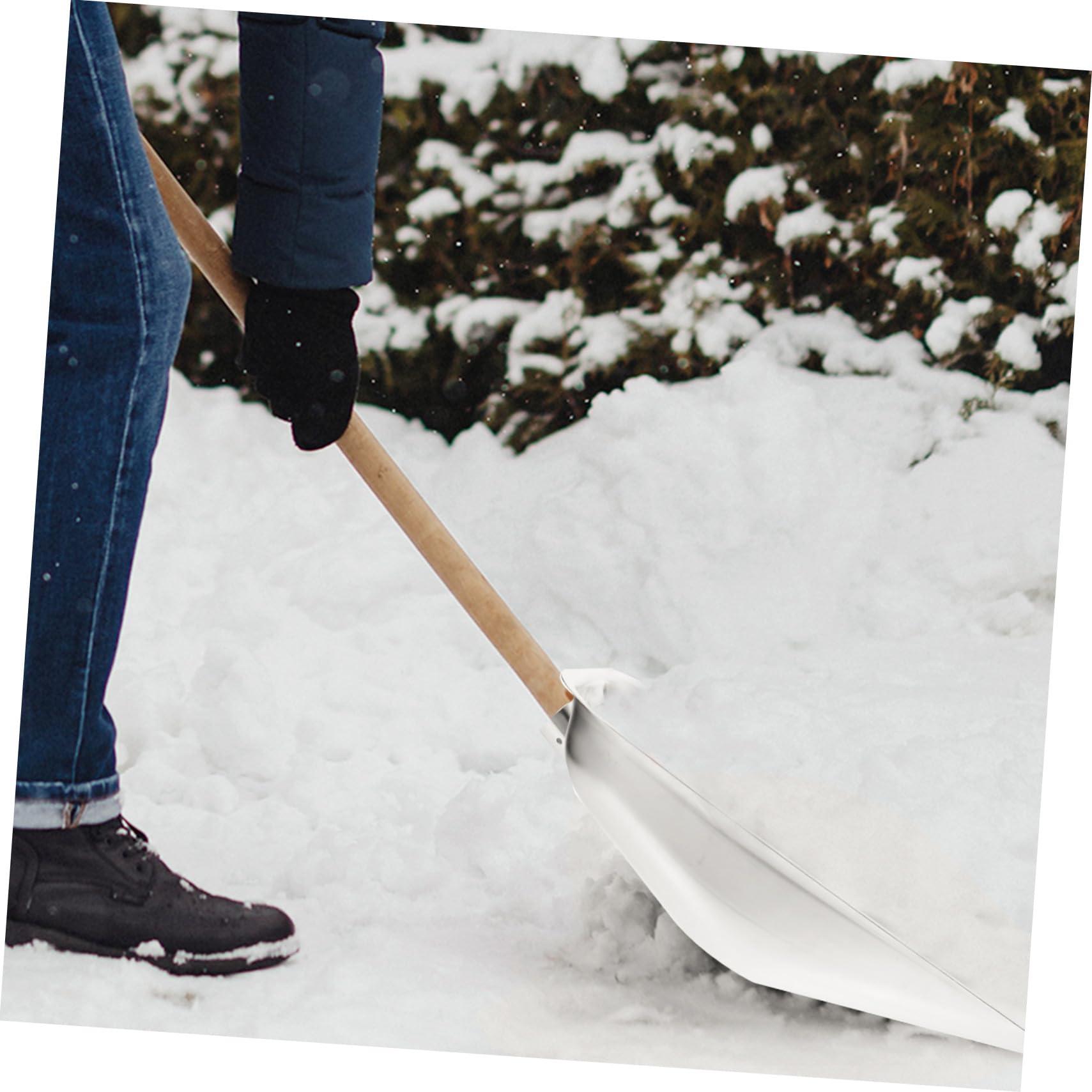 Levemolo Kleine Rostfreie Schneeschaufel aus Edelstahl Robuste Vielseitige Schneeräumer für Winter Schnee Müllbeseitigung Tragbar und Langlebig für Outdoor