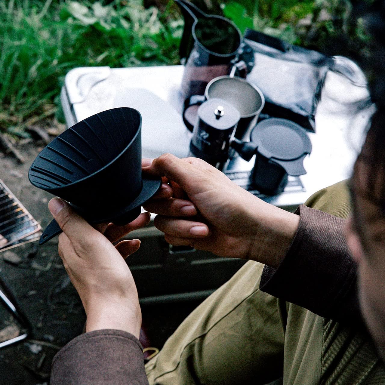 V60 Flat Dripper OUTDOOR CAMP LIGHTWEIGHT EASY TO CARRY POCKET-SIZE FOR 1 TO 4 CUPS OF COFFEE