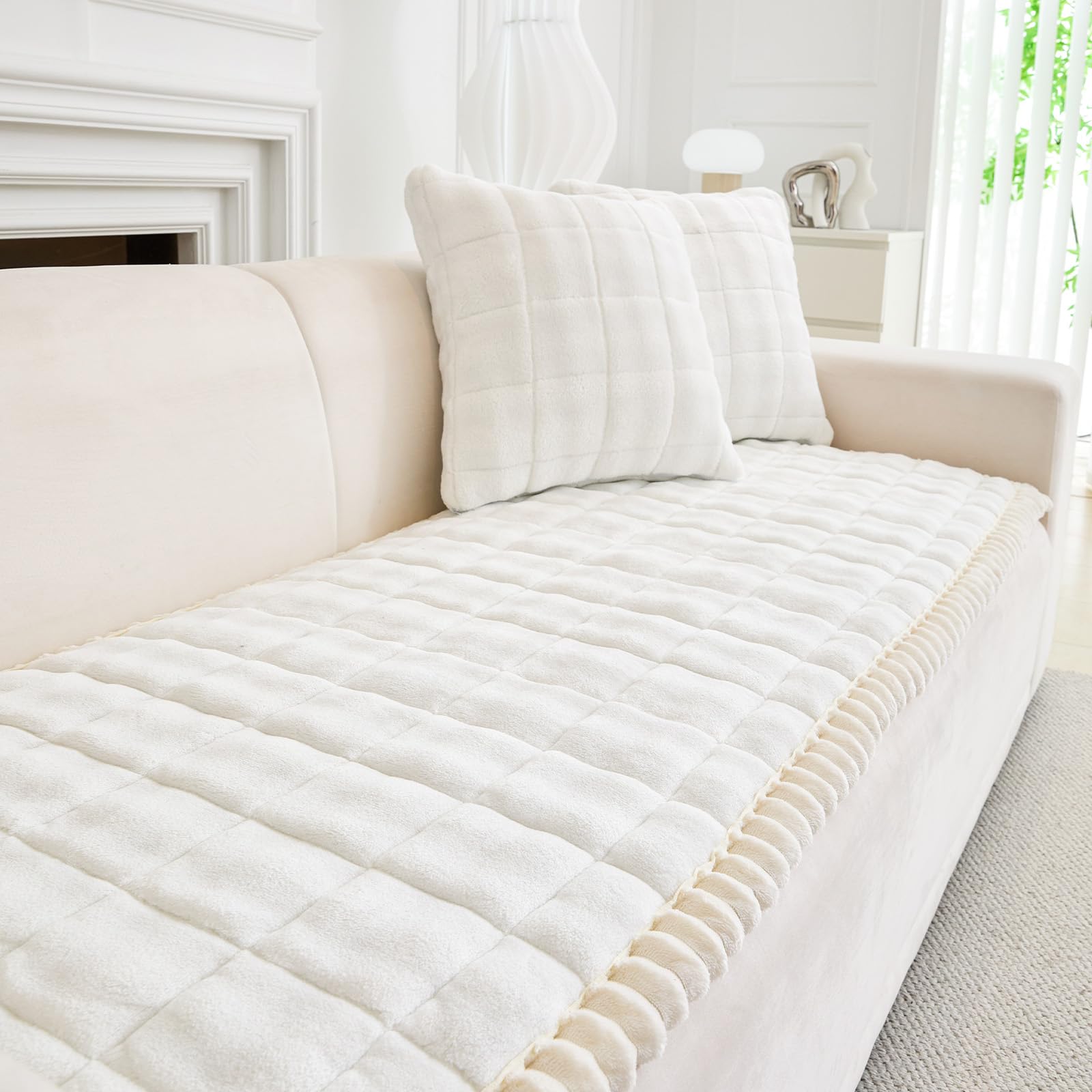 GKXLH Thick Sofa Cover - New Soft Milk Fleece Universal Sofa Covers 2 3 4 Seater, Non-Slip Sofa Slipcovers Washable, Corner Sofa Cover Couch Covers Furniture Protector for Living Room (Beige White)