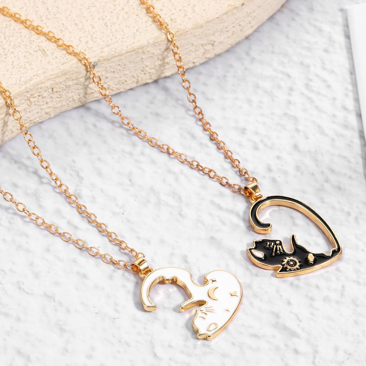 ElevateTech Cat Friendship Necklaces Cat Yin Yang Matching Necklaces for Couples BBF Best Friend Necklace Cats Necklace