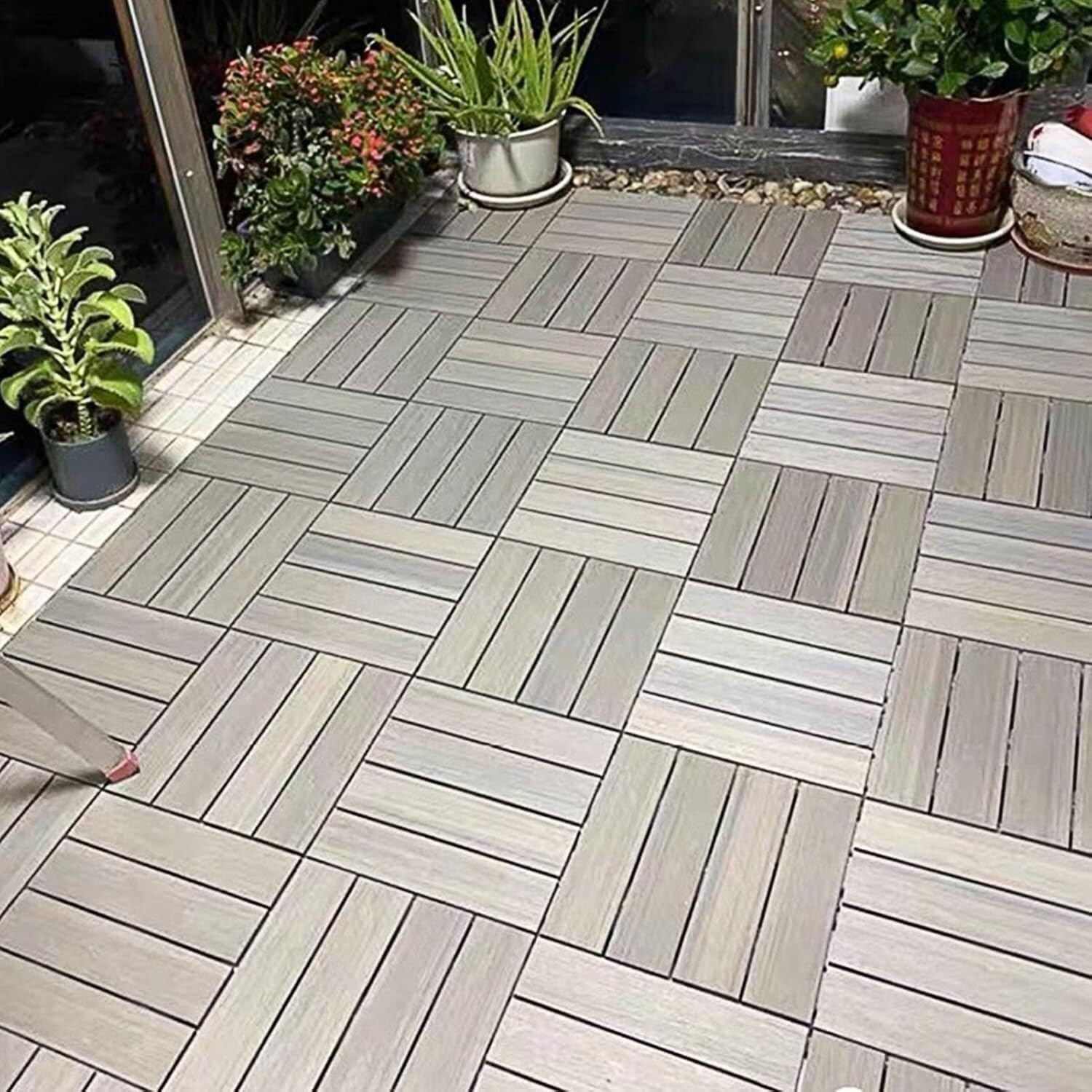 Dalle de sol extérieure clipsable et durable lavable pour protection jardin