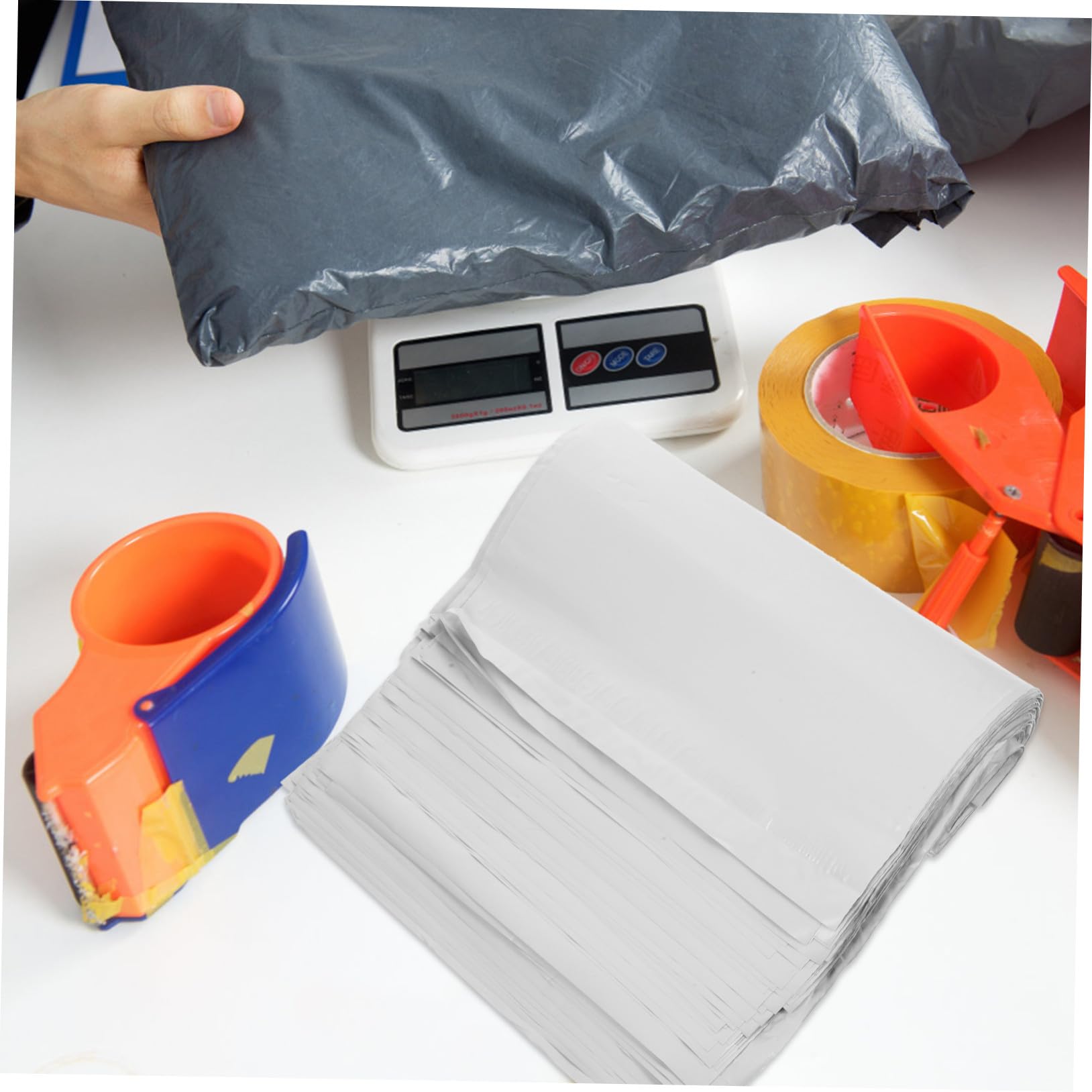 iplusmile 100pezzi Buste Per Spedizioni Aziendali in Pe Buste Per Spedizioni Di Abbigliamento Maniglie Materiali Per Spedizione Bordi Antideflagranti e Sigillatura Taglio Caldo Rinforzata