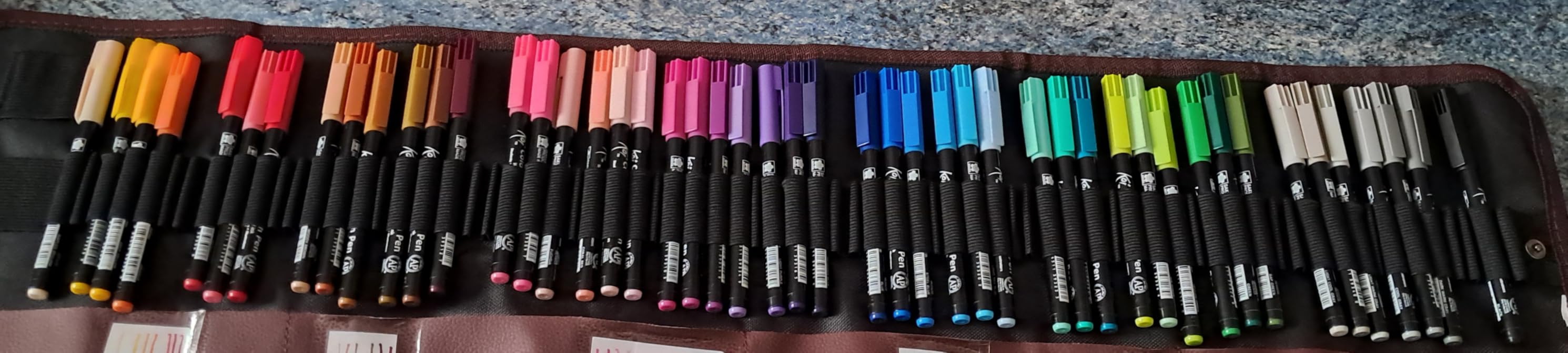 Detalhe das cores e mistura aquarela