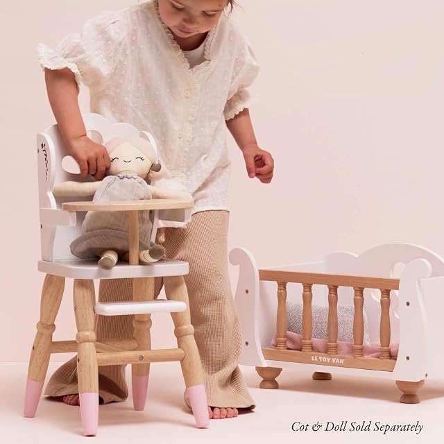 Foto 7 de 8 de Le Toy Van - Educational Wooden Toy Role Play Beautiful Doll High Chair, Girls & Boys Pretend Play Toy High…