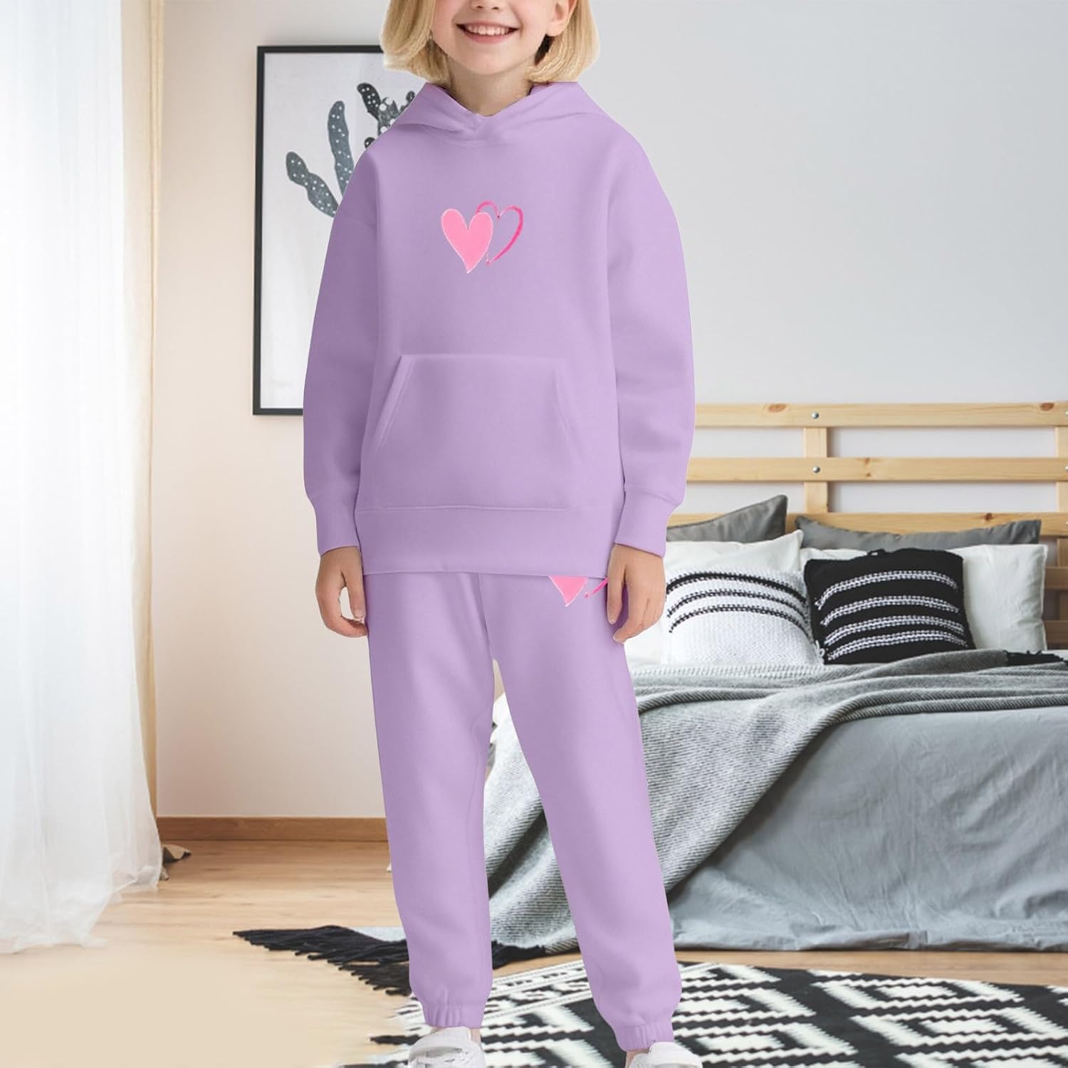 Jogger Sets for Girls Boys 2 Piece Baggy Fit Funny Heart Print Track Suits Soft Solid Color Sweatsuits Set with Pocket Preppy