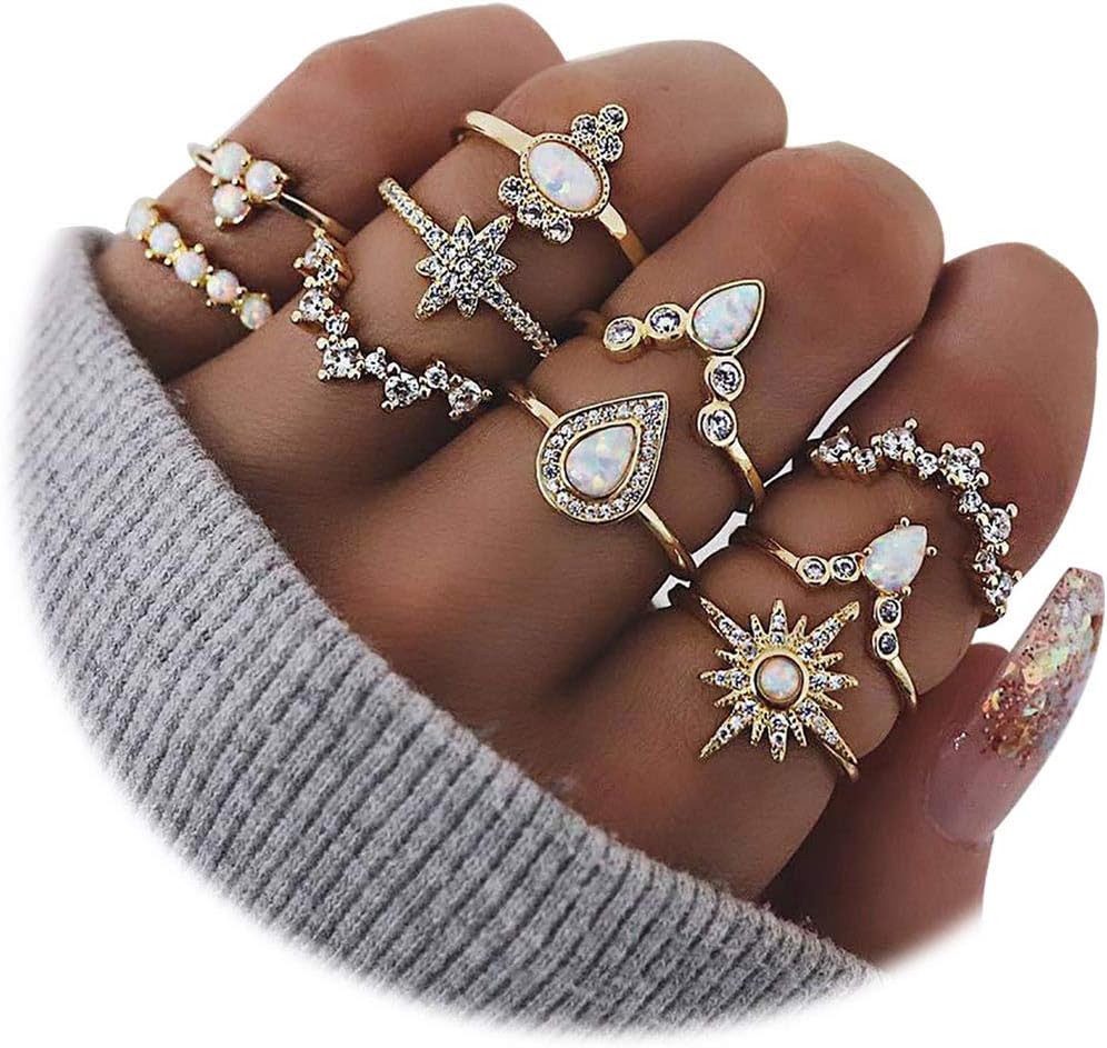 INENIMARTJ Boho Rings for Women Teen Girls,Gold Stacking Rings Set Vintage Knuckle Stackable Moon Star Snake Butterfly Heart Flower Leaf Top Finger Rings