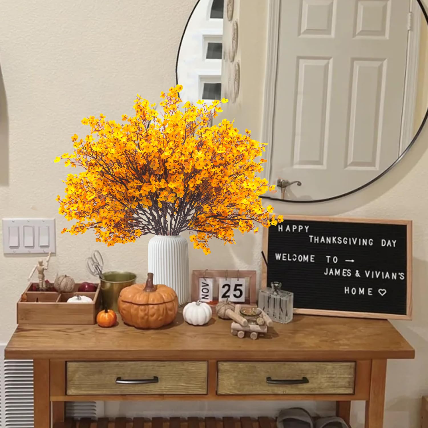 BestAlice Mazzo Di Fiori Autunnali Artificiali Con Vaso In Ceramica – Composizione Floreale Di Seta Arancione Per Decorazione Casa, Perfetta Per Il Ringraziamento