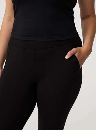 Torrid Women's Plus Size Capri Pocket Legging