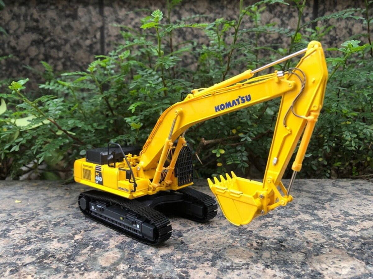 ミニカー 1/50 コマツ KOMATSU PC460LC-8 建機 1/50 KOMATSU PC460LC-8 コマツ 建設機械 重機 油圧ショベル