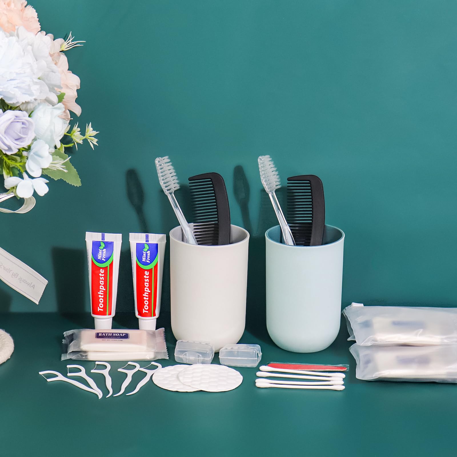 Set di 25 set di spazzolini da denti usa e getta con dentifricio, pettine e coperchio per sapone e kit di toeletta, kit da toeletta, articoli per senzatetto, per donne, uomini, viaggi