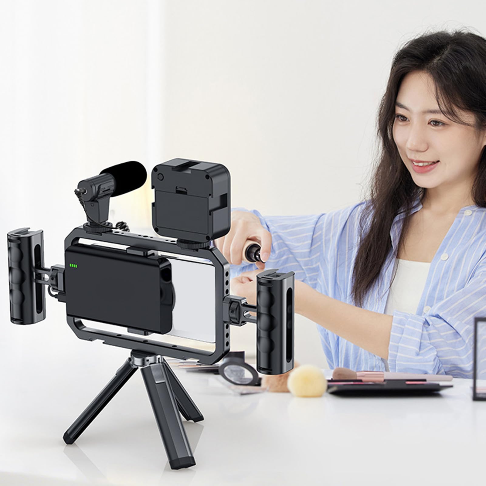 Uniwersalna Klatka na Telefon, Stabilizator Zestawu Wideo do Smartfona z Uchwytami, Gwint 1/4"-20 i 4 Uchwyty na Zimne Buty, do Filmowania Vlogów i Transmisji żywo