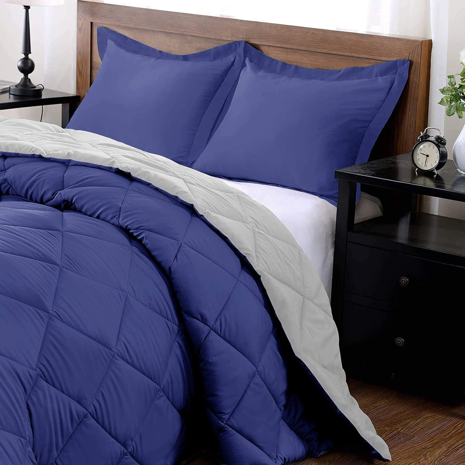 downluxe Lightweight Solid Comforter Set (Queen) with 1 Pillow Sham - 2-Piece Set - Navy and Gray - Down Alternative Reversible Comforter