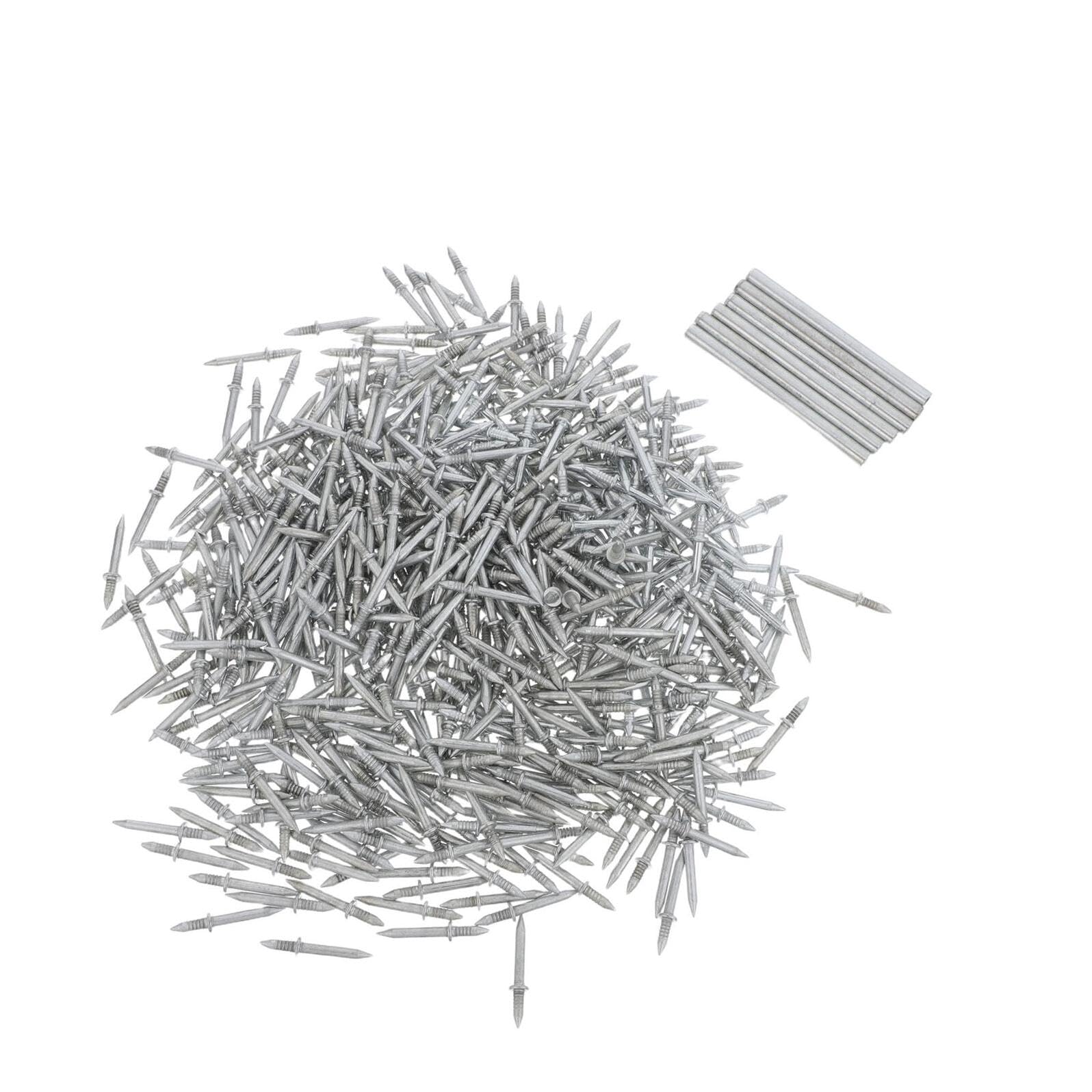 Clous de plinthe invisibles en acier carbone kit 600 pièces avec douilles pour pose sans trace