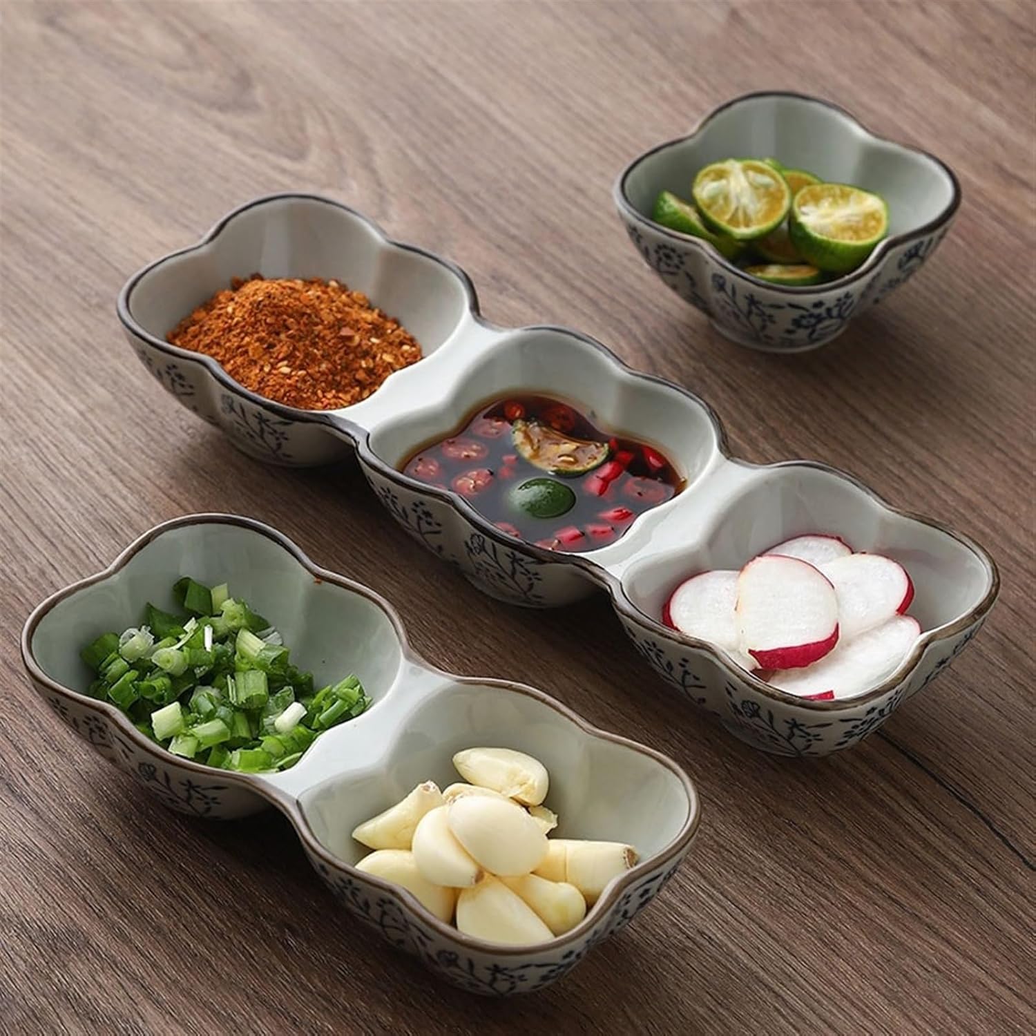Bowl for Sauce Commercial Compartment Flavor Plate Barbecue Hot Pot Dipping Saucer Western Restaurant Cold Dish Retro Household Tableware(Medium)