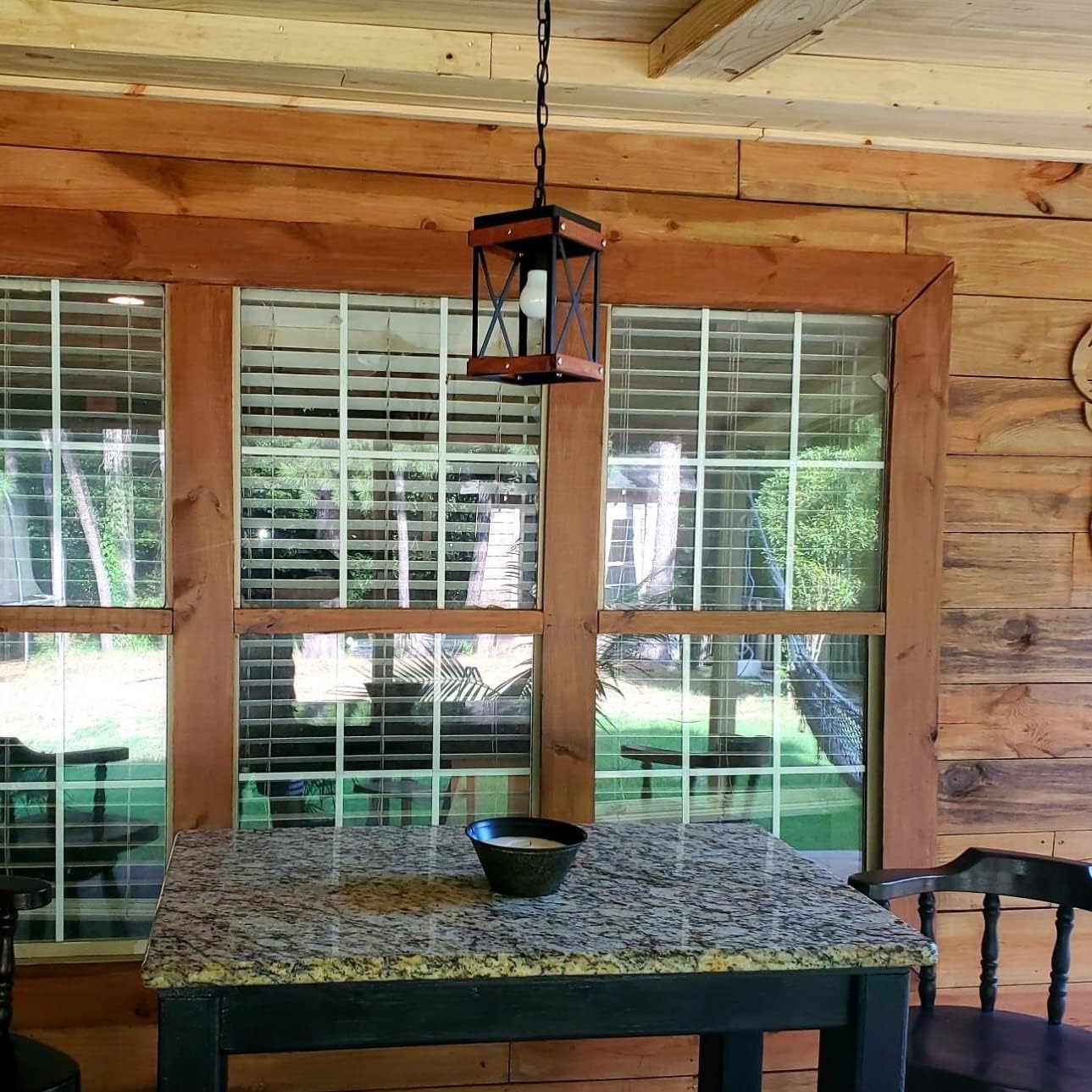 Fivess Lighting Rustic Farmhouse Plug in Pendant Light with 15ft Cord, On/Off Switch, Wood & Metal Cage Adjustable Chains Industrial Mini Hanging Fixture for Kitchen Island Sink Bar Farmhouse, Black