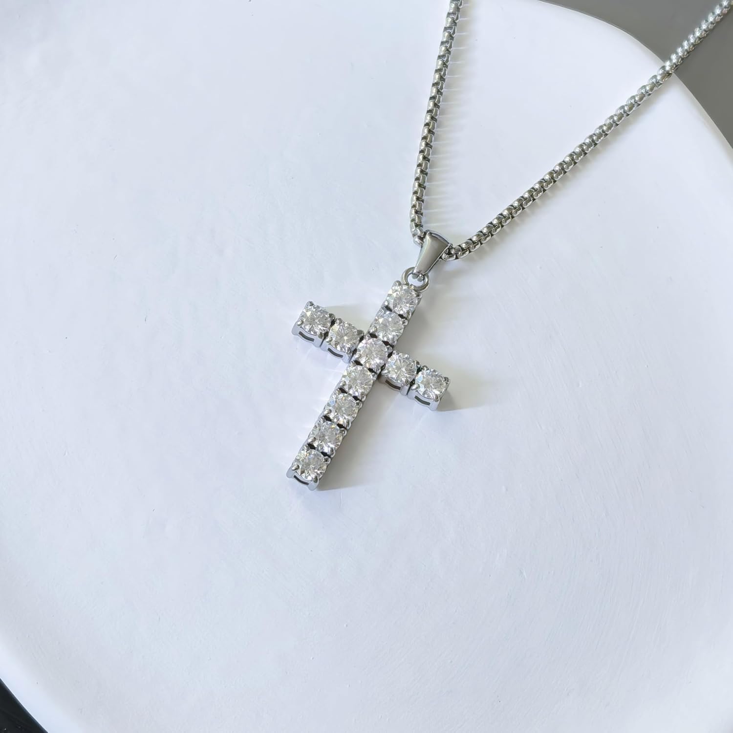 4/5mm Moissanite Diamond Cross Pendant Necklace Silver 316L Stainless Steel Dainty Necklaces Christian Gifts for Women Men Religious Anniversary Birthday