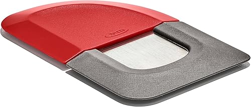 Miniatura 2 de OXO Cocina al aire libre 3 en 1 escobilla de goma y raspador, rojogris