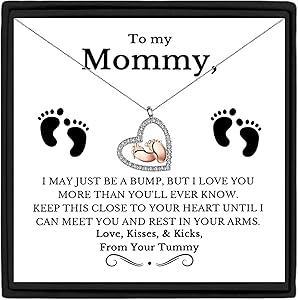 قلادة من الفضة الاسترلينية الجديدة، هدية مجوهرات مدروسة للأم الحاملة، قلادة على شكل قلب لقدم الطفل لرحلة الحمل