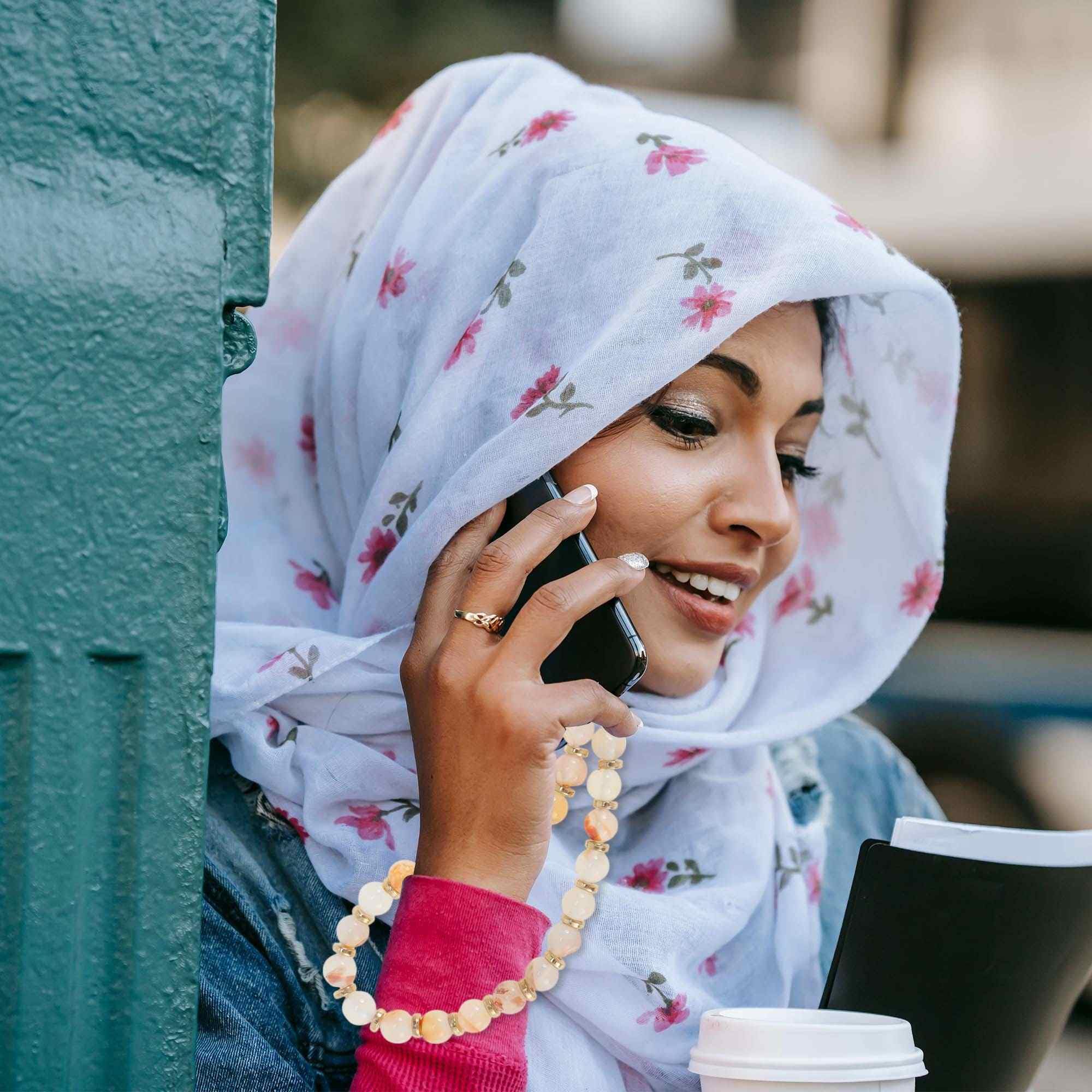 Łańcuszek na telefon komórkowy, zawieszka do telefonu komórkowego, uniwersalna bransoletka na telefon komórkowy, sztuczne perły, różowa, brązowa, biała