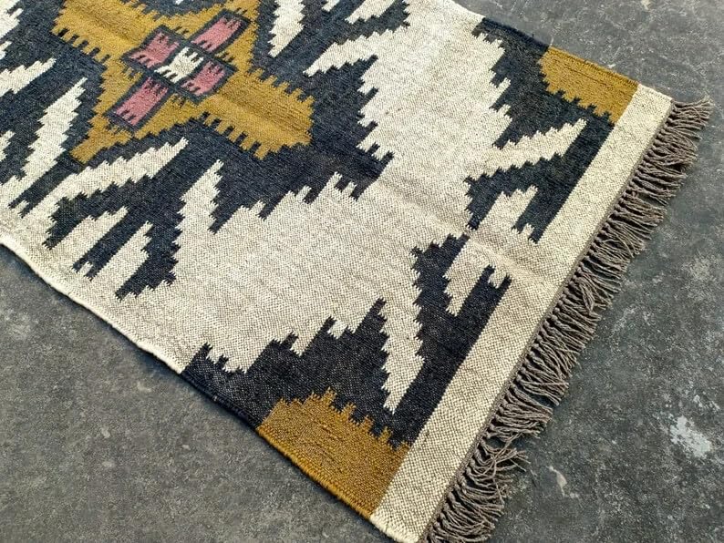 Tapis naturel de sol rustique bohème pour couloir et salon