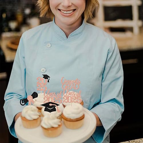 Miniatura 178 de Paquete de 24 adornos dorados para cupcakes de graduación 2025 con purpurina So Proud of You Done Diploma Graduation Cap Cupcake Picks Class of 2025