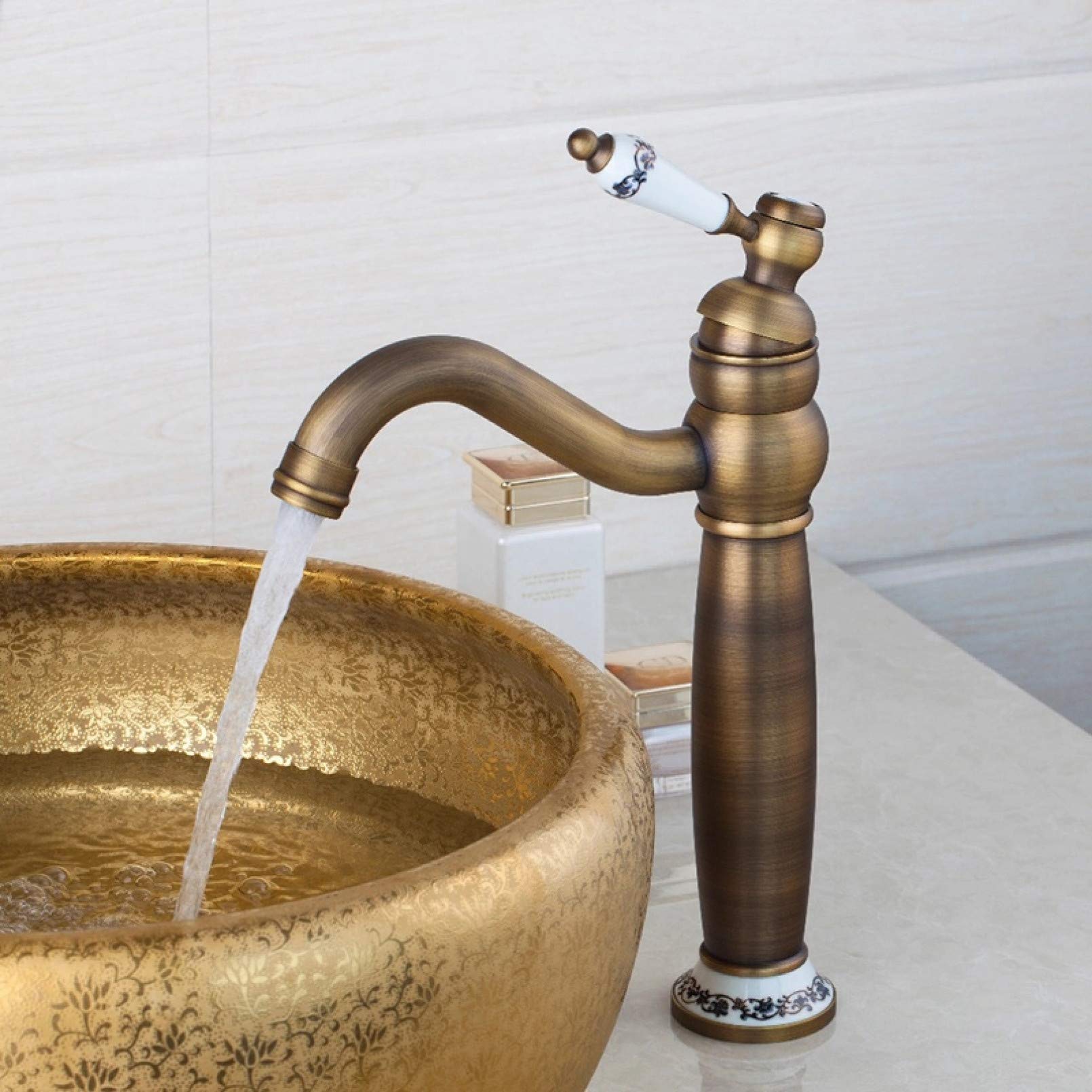 Mélangeur de lavabo à poignée unique en laiton vieilli