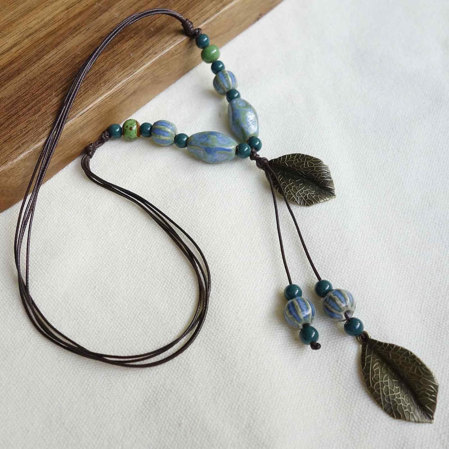 Boho Ceramic Bead Y-Necklace for Women, Adjustable Cord Statement Necklace with Zinc Alloy Leaf Pendant, Handmade Purple White Bohemian Jewelry for Festival and Casual Wear - Image 3