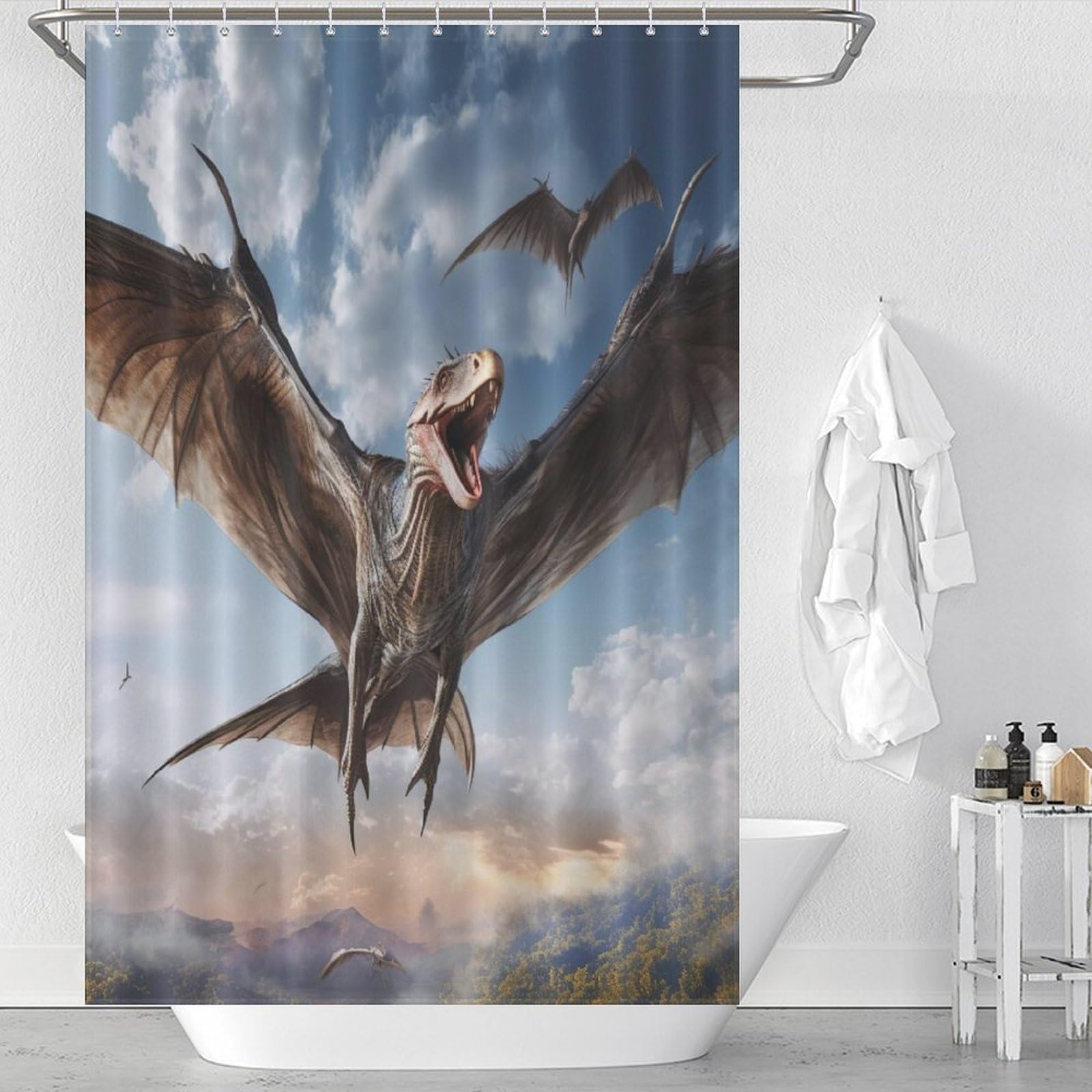 Rideau de douche ptérosaure pour sublimer la baignoire familiale à la maison