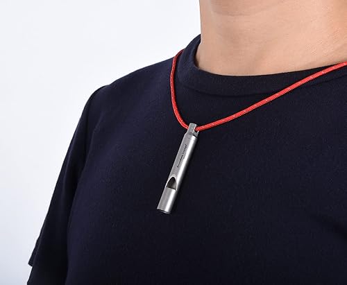 Miniatura 9 de Boundless Voyage Silbato de titanio para supervivencia de emergencia con cordón fuerte para acampar al aire libre, senderismo, entrenadores,