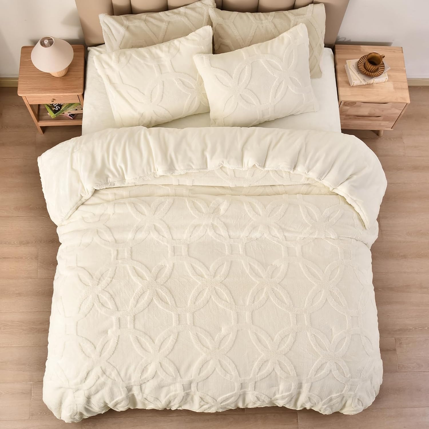 phf 3 pieces sherpa fleece comforter set king size, super soft & warm fluffy comfy velvet bedding set for fall & winter, 3d jacquard tufted textured 1 comforter with 2 pillow shams, cream