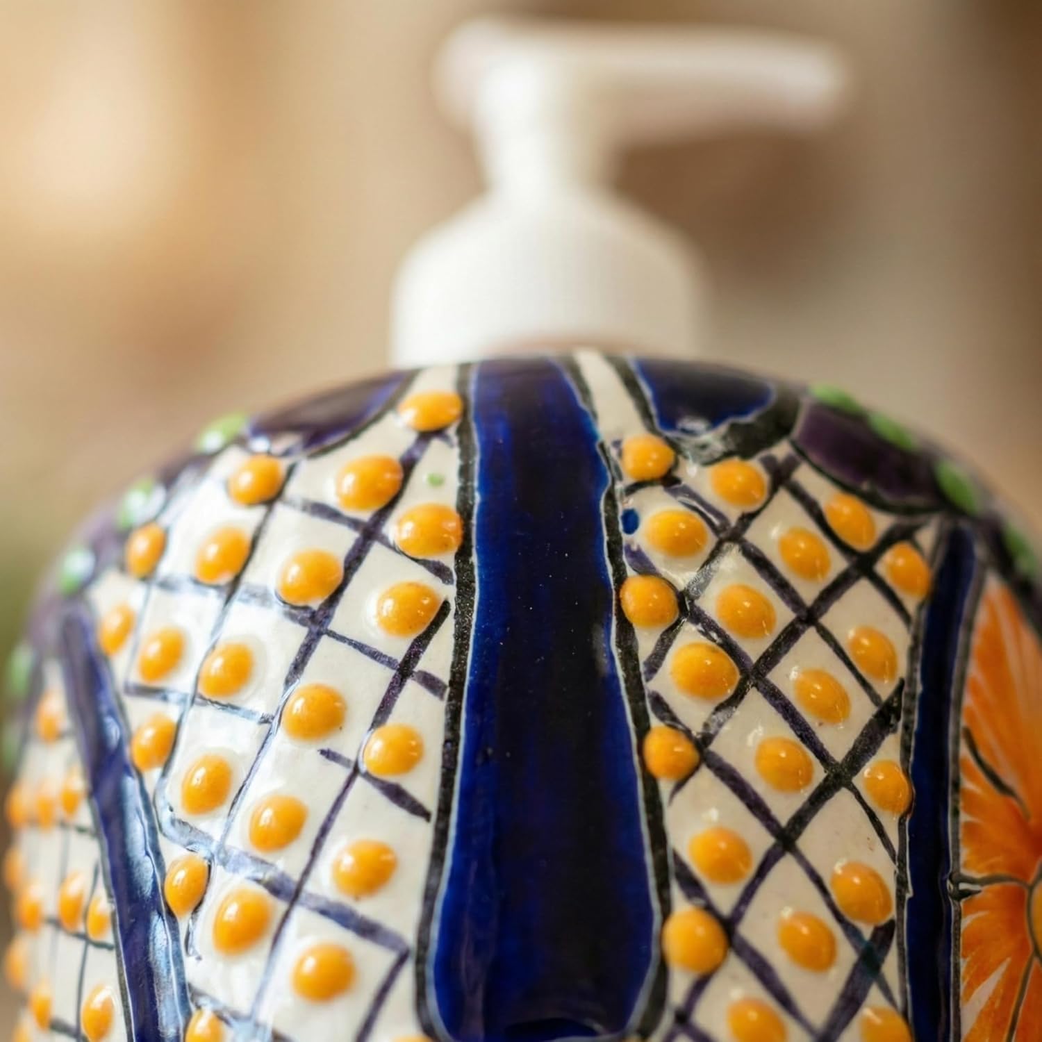 Talavera Ceramic Soap & Lotion Dispenser – Hand-Painted Mexican Pottery for Kitchen & Bathroom – Lead-Free, Rust-Proof Pump – Easy Refill – Unique Multicolor Design - Jabonera Barril Multicolor