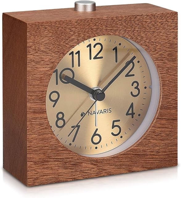 Navaris Analogue Wooden Alarm Clock - Retro Table Clock with Square Design, Snooze Function, Alarm and Gold Face Light - Natural Wood in Dark Brown