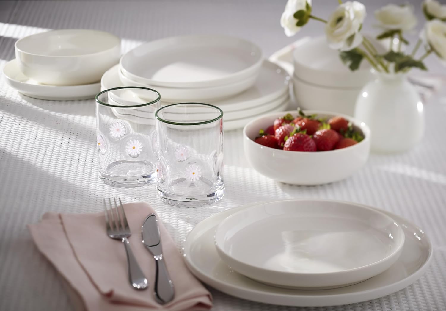 Oneida Glassware, 24 Seven First Bloom Flower, Set of 2, 12-Ounce Capacity, Made of Glass, Dishwasher Safe Tumbler, Drinking Glasses Set, Home and Kitchen, Clear Glasses, Glass Cups (Clear, 2 Pieces) - Image 4