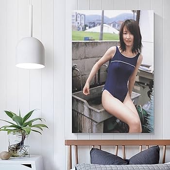 タレント写真 20枚 Amazon.co.jp: 汎用 黒川智花 水着ポスター 女優・歌手