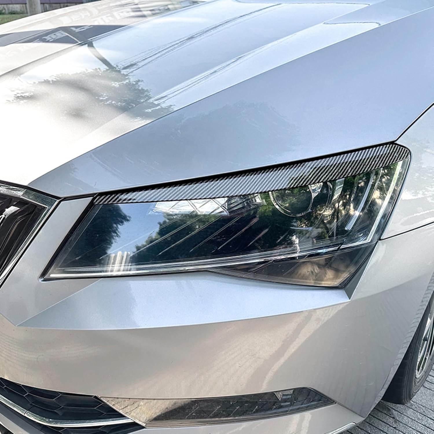 YETFDGH Headlight Eyebrows for Skoda Superb B8 2016-2018,Car Headlight Eyebrow Cover Trim Head Light Lamp Sticker Eyelids Trim Cover（1 pair）