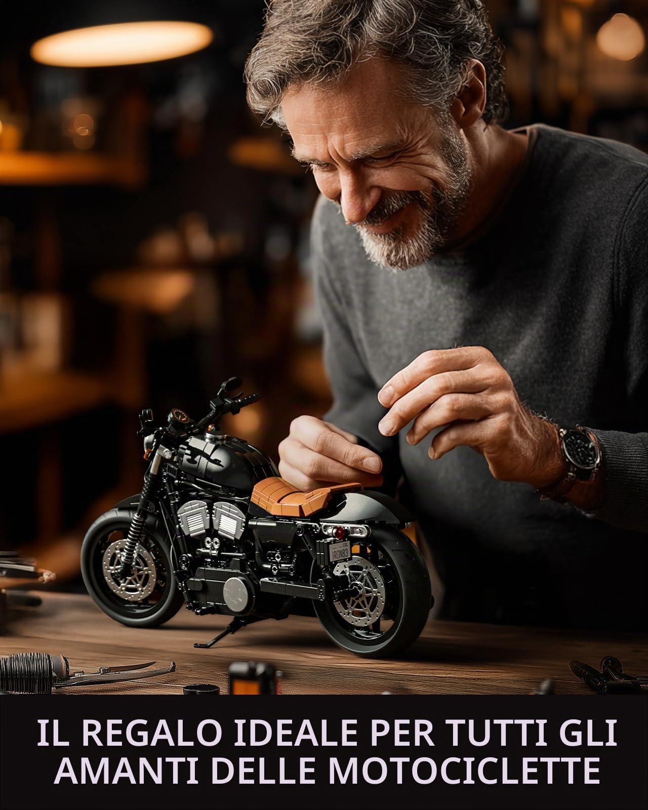 Nifeliz IRON 83 Moto Set Di Costruzioni, Kit Assemblaggio Moto per Adulti, Decorazione per la casa o l'ufficio, Idea di Regalo per Uomo, Donna, Lui o Lei (827 Pezzi, NF10342)