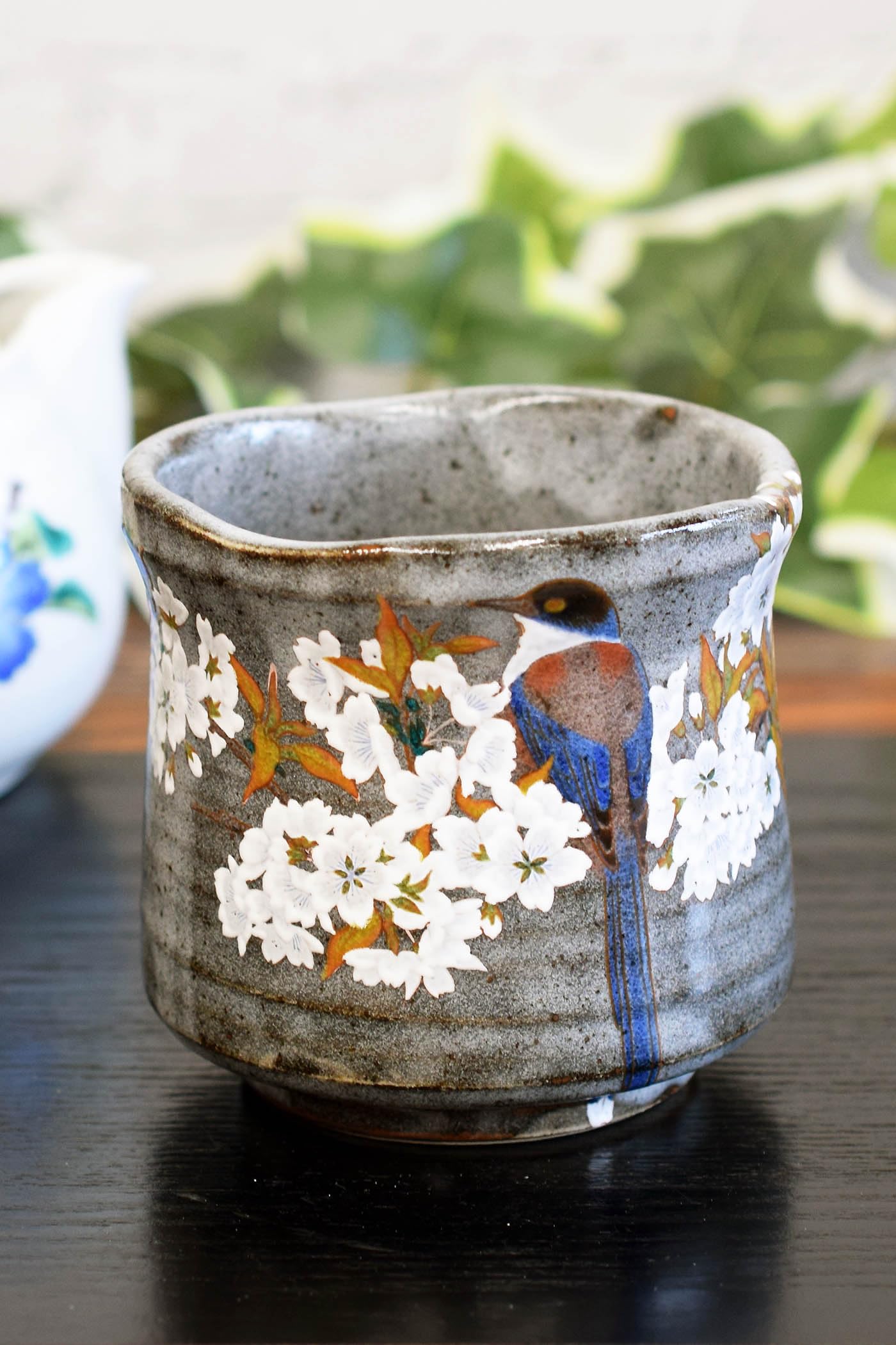 Amazon | 和座の蔵 おしゃれ 九谷焼 湯呑み 山桜に鳥 大きい 湯呑み 