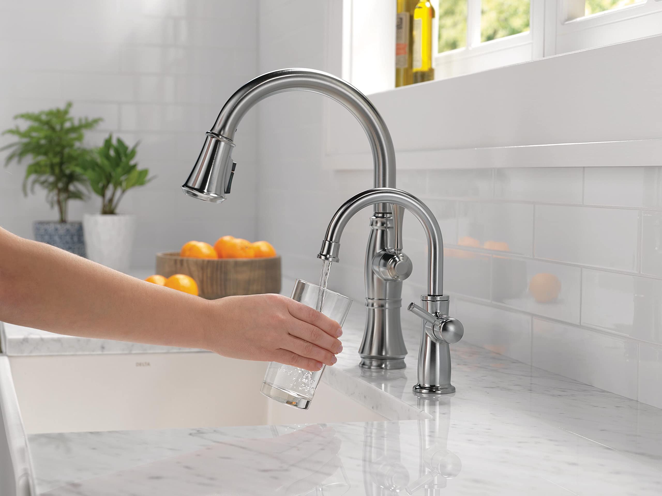 DELTA FAUCET 1960-AR-DST Traditional Beverage Faucet, Arctic