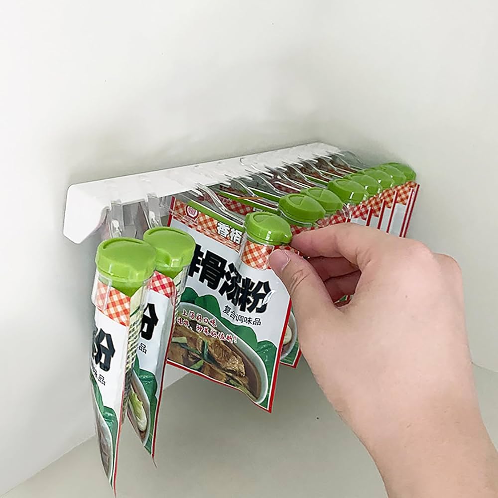 Amazon｜パンチなしの吊り下げスパイスラックは最大10個まで収納