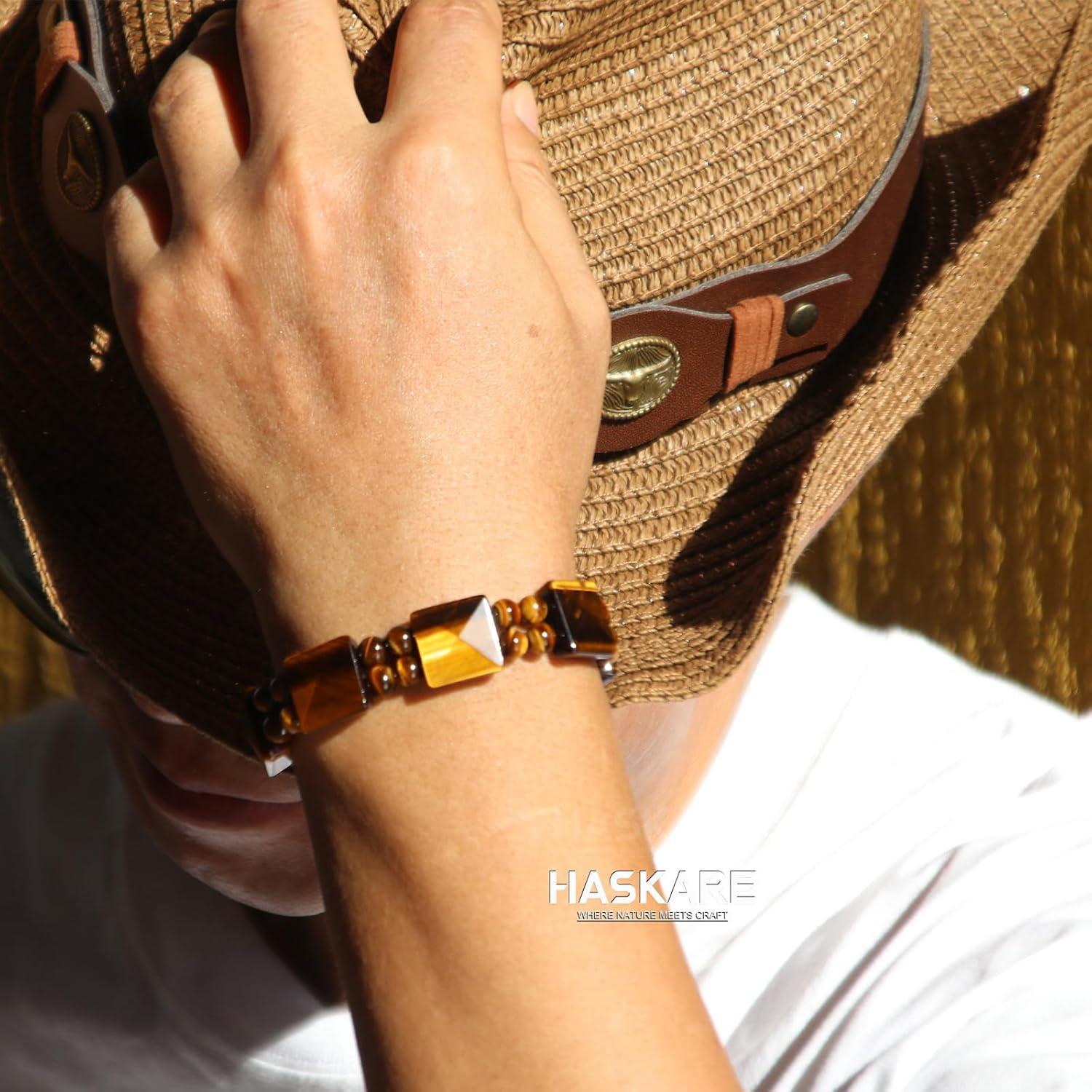 HASKARE Healing Stone Tiger Eye Crystal Bracelets for Men, Gifts for Him Natural Protection Crystals Mens Bracelet Beads, Tigers Eye Bracelet Unique Jewelry Personalize Gift Energy Bracelets for Men