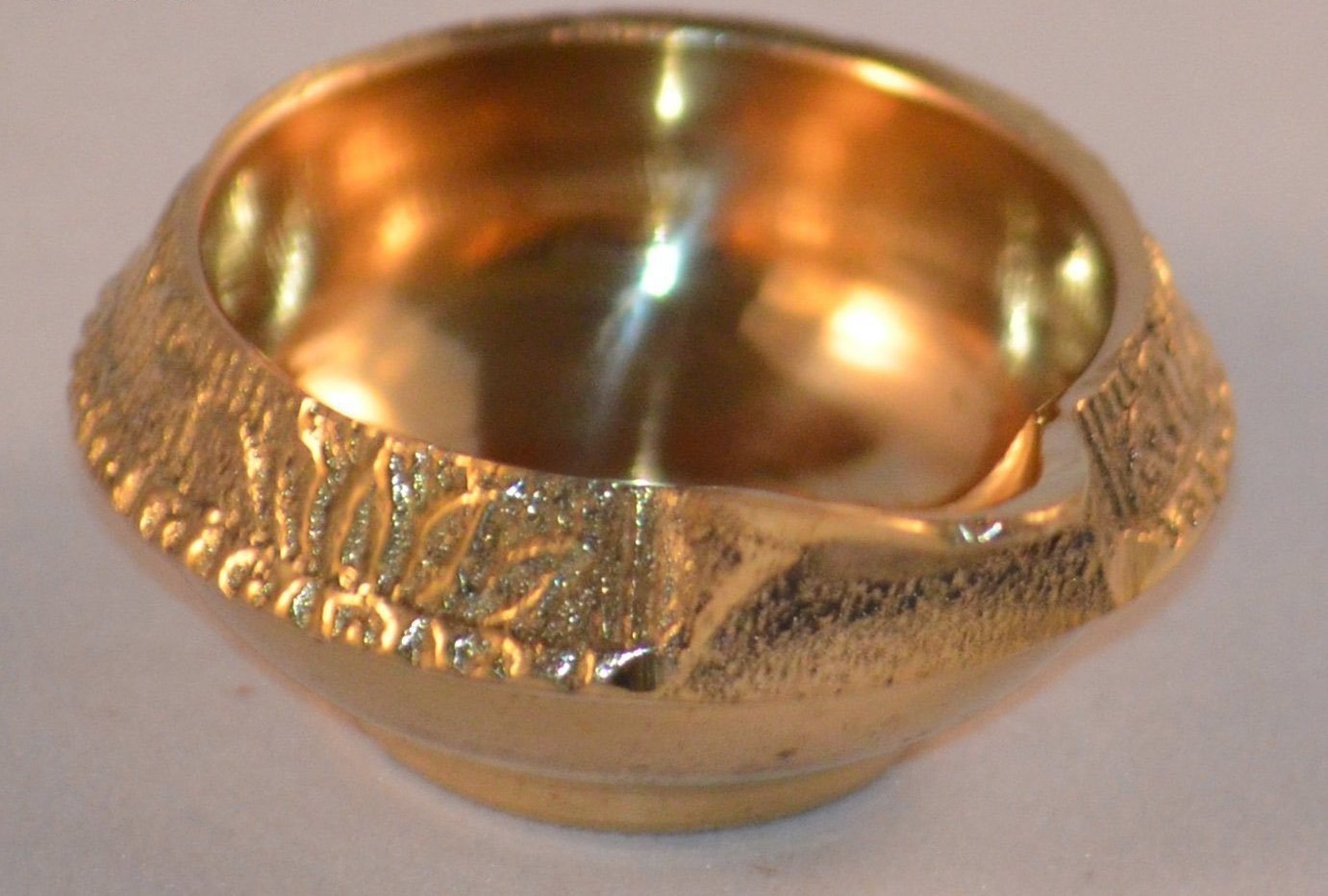 Decorative Brass Oil Lamp Diyas Set of 2 Diya Kuber India Hindu Puja Religious