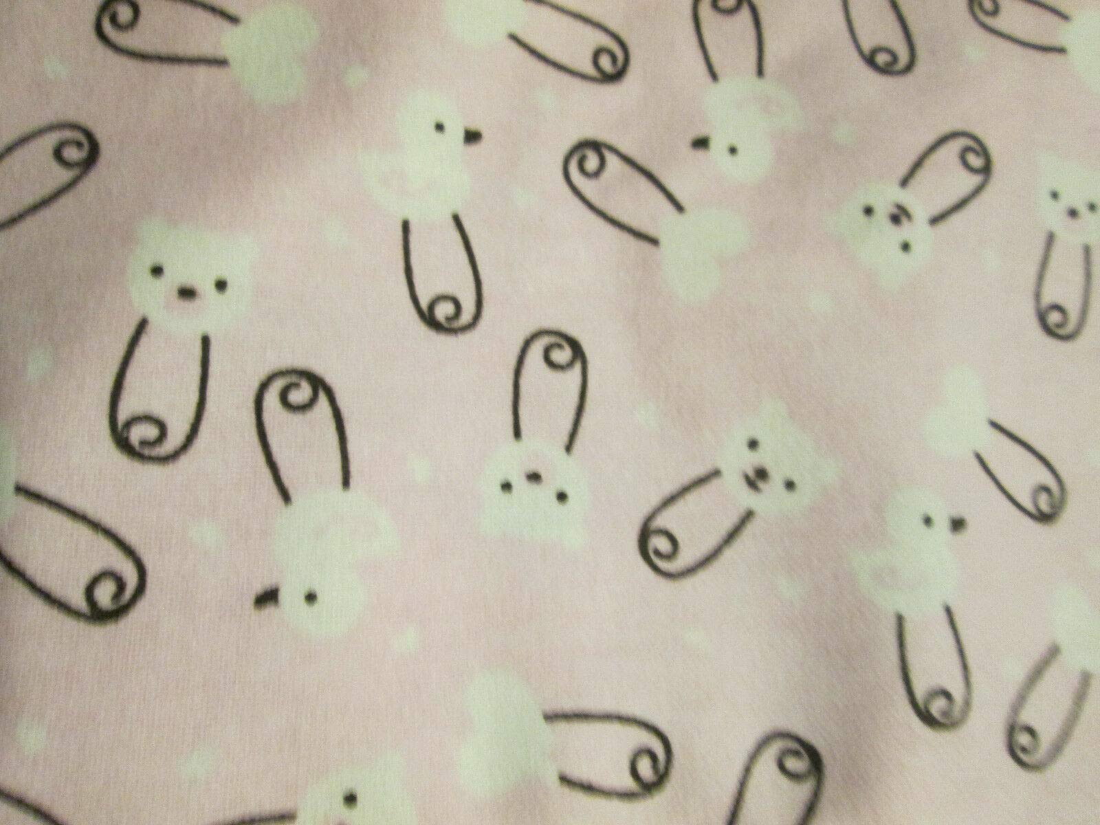 Fat Quarter (18 x 22) Diaper PINS Duckies Teddy Bears Cotton Flannel Fabric FQ