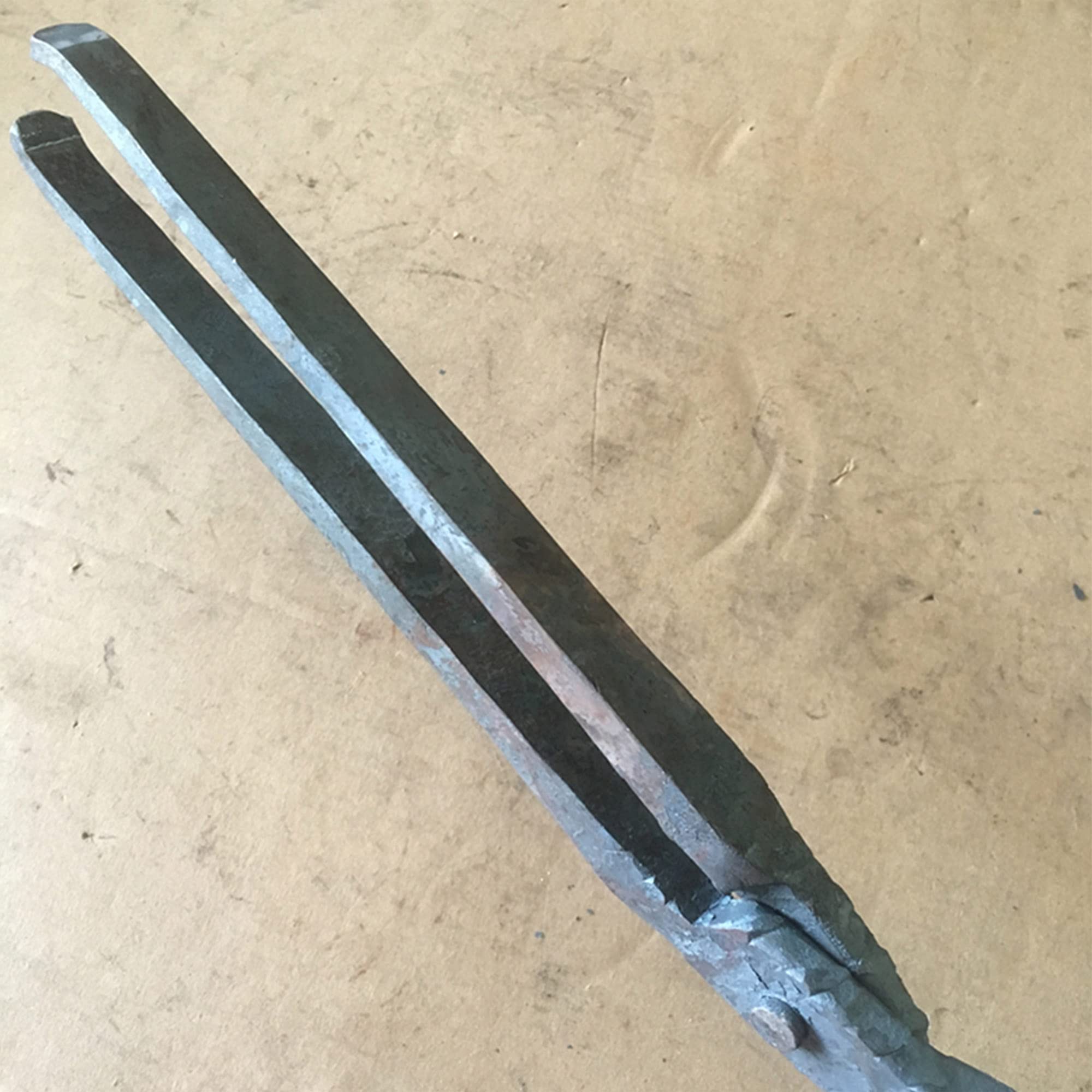Tenaza de forja Pinzas de herrero Pinzas de herrero de punta plana 40cm 0.82kg Tenaza de forja para la fabricación de cuchillos Ingeniero Herrero Forja Yunque