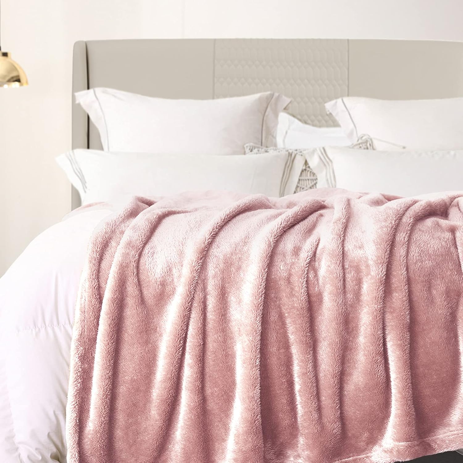 Exclusivo Mezcla Plush Fuzzy Fleece Bed Blanket King Size 230x265 CM, Super Soft, Fluffy and Warm Blankets - Image 5