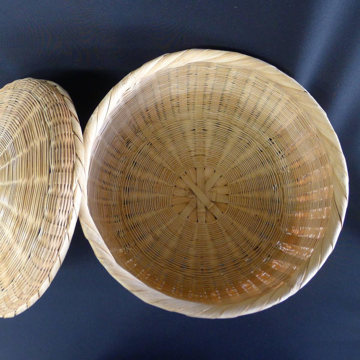 Amazon.co.jp: jj108＊状態良蓋付飯籠おひつかご＊竹編細工脚付茶櫃