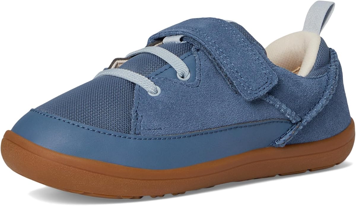 UGG Kids' T Adventurer Sneaker