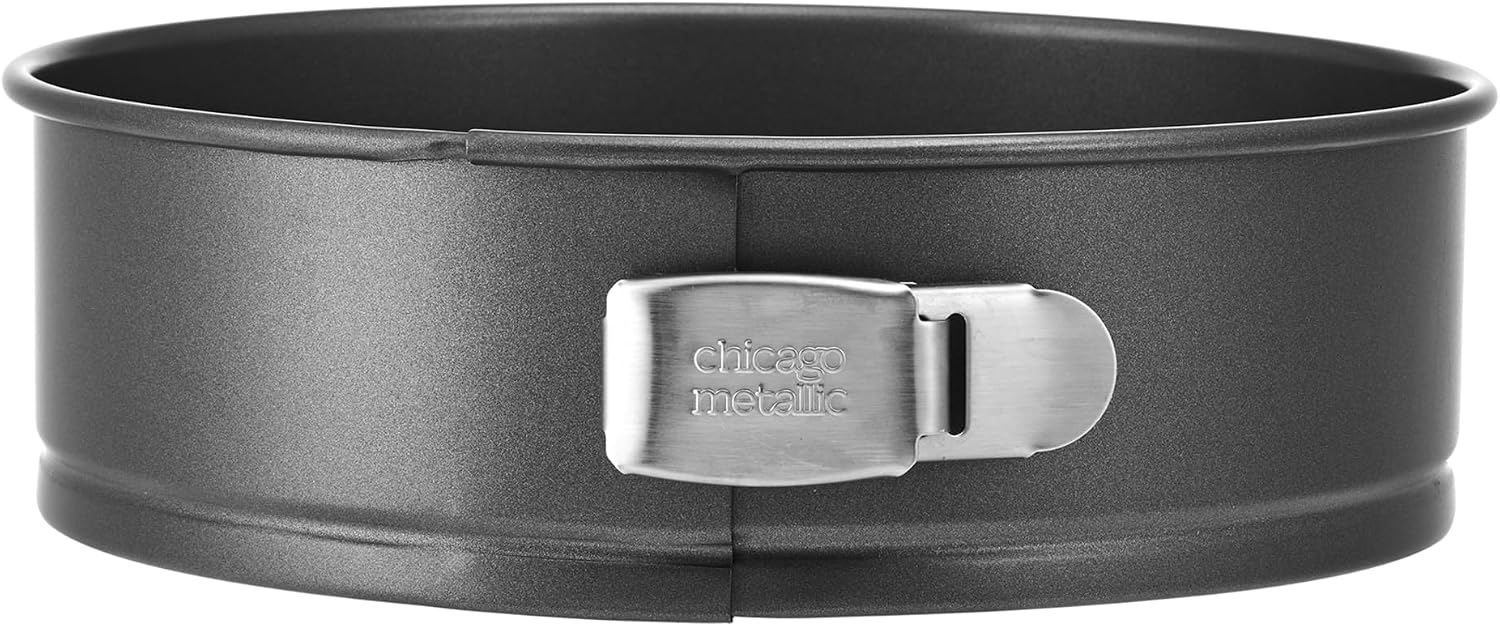 Chicago Metallic 9 Inch Springform Pan