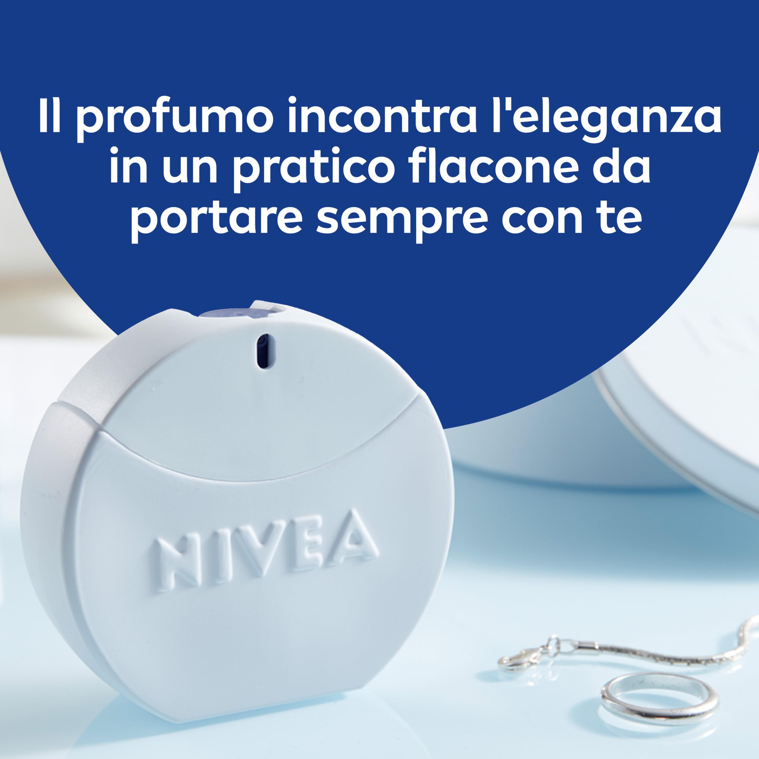 NIVEA Creme Eau de Toilette 30 ml, Profumo donna e uomo unisex dall'iconica fragranza di crema idratante NIVEA Creme, Acqua profumata dalle note floreali con cofanetto ideale come idea regalo
