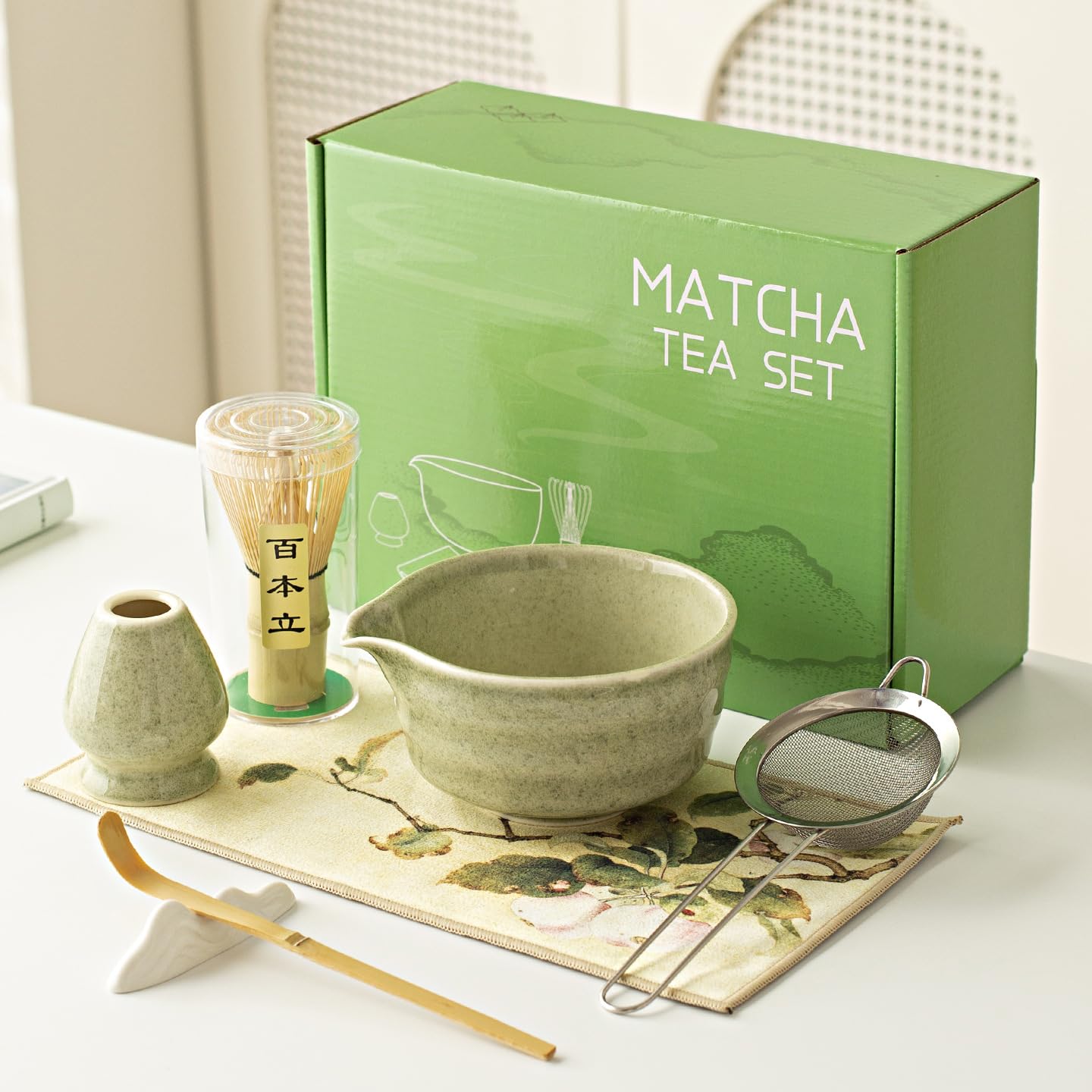 Service à matcha traditionnel 7 pièces avec bol à bec verseur et fouet