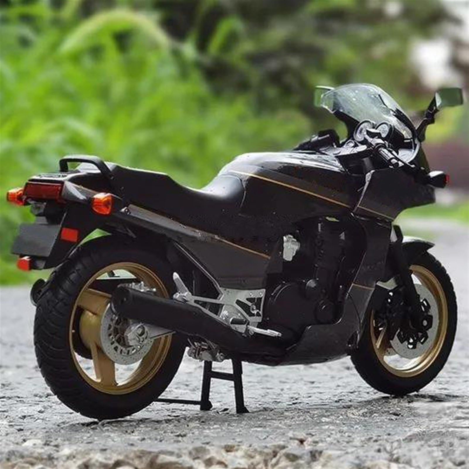 SEYXF Motorbike Toy Motorcycle Simulation Diecast Model Collection Gift 1/12 for Kawasaki for Ninja GPZ900R(Black- Silver)